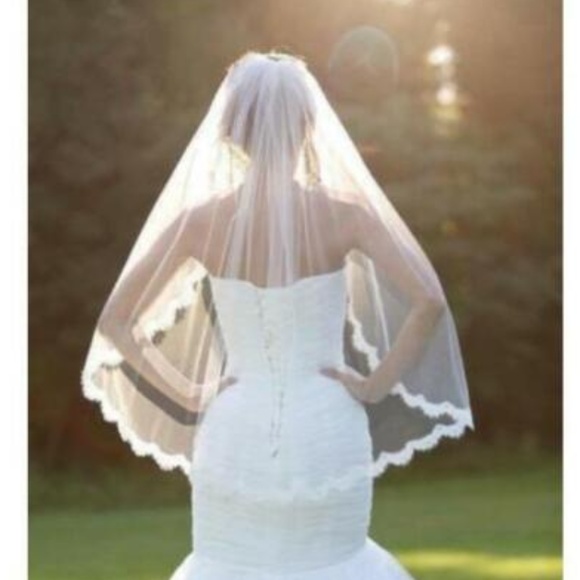 Accessories - Bridal veil sheer eyelash lace detail